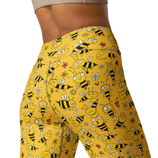 Bee print yoga leggings with all-over yellow bee pattern